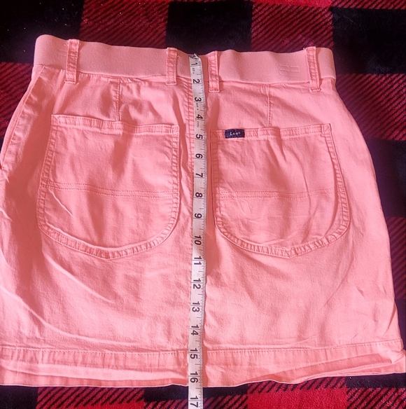 Lee Pastel Coral Skort with Front Pockets, And Beltloops - Picture 10 of 10